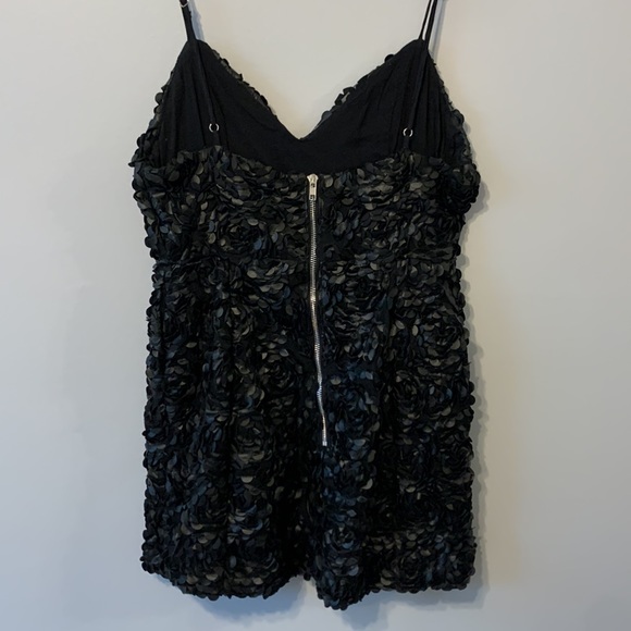 Black cocktail dress with textured detail-WORN ONCE - Picture 5 of 5